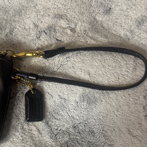 Coach Black Smooth Leather Wristlet - Vintage Y2K - Picture 4 of 8
